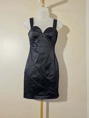 H&M Black cocktail dress sz 4